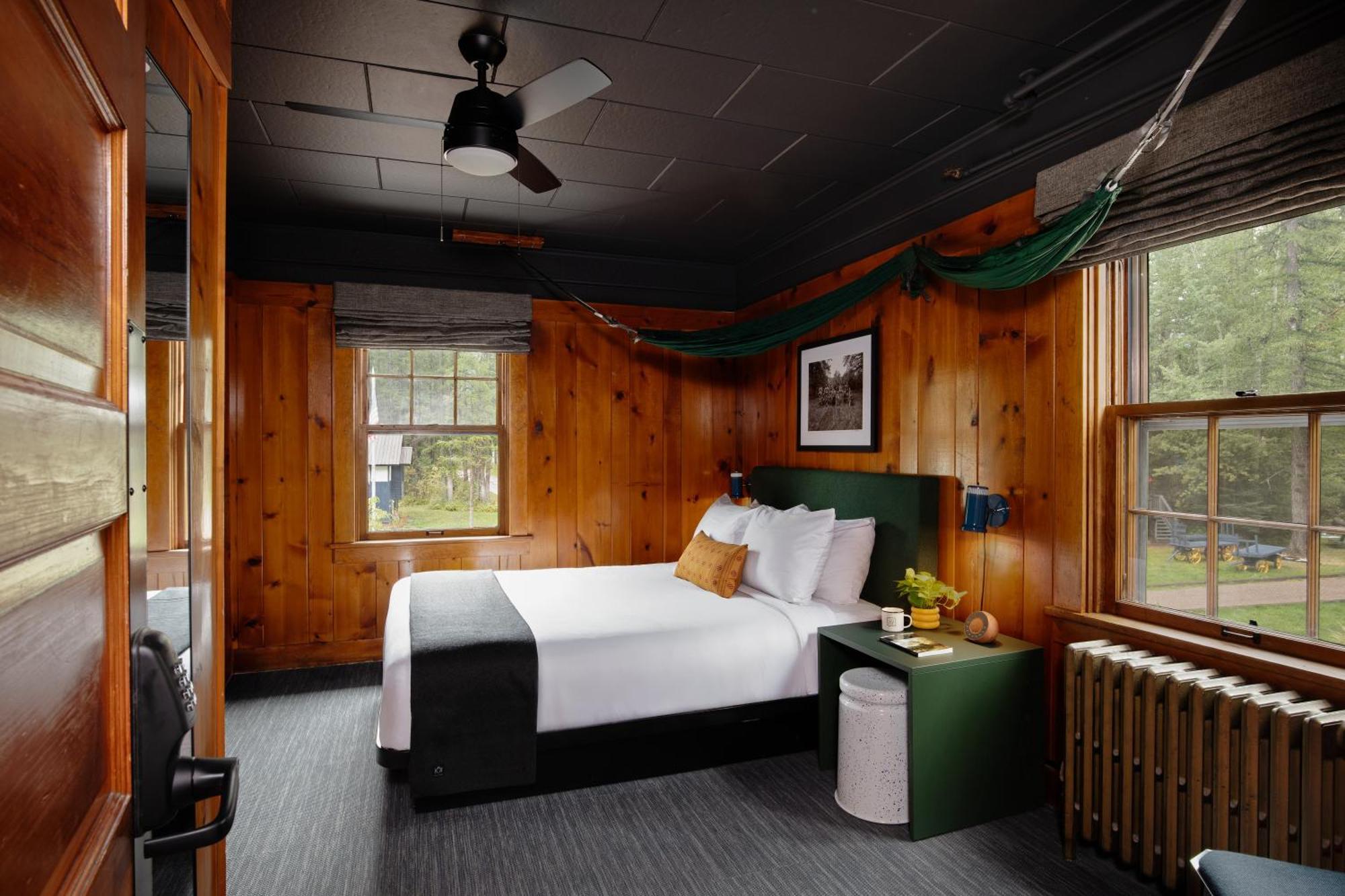 Loge Glacier National Park Essex Εξωτερικό φωτογραφία